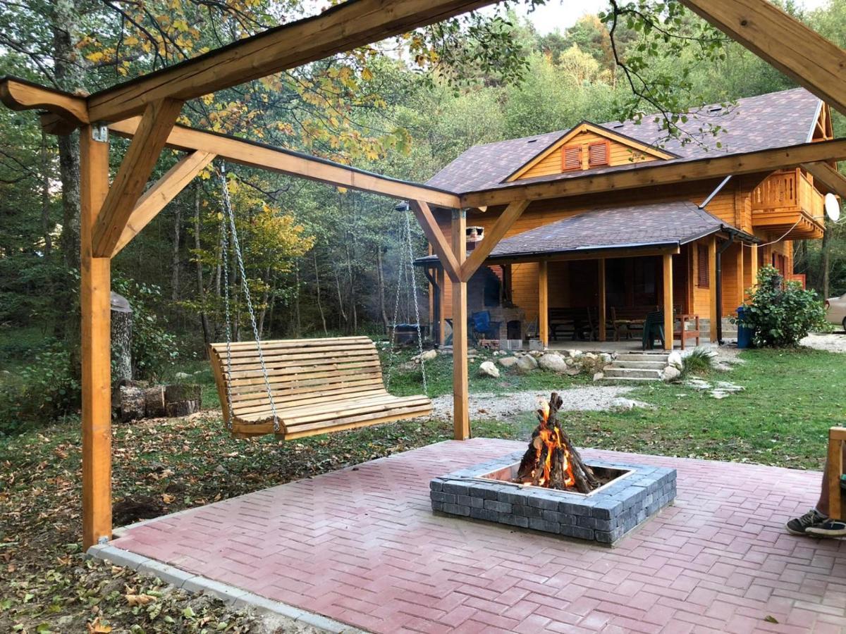 Chalet By The River Valiug Luaran gambar